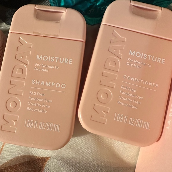 Beauty Bundle - Picture 6 of 11